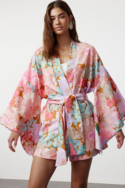 Trendyol Collection Mini pruhované tkané kimono - Kaftan TBESS23KM00024