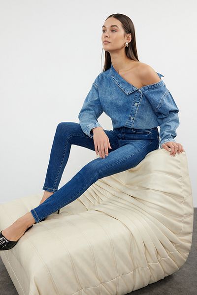 Trendyol Collection Σκούρο μπλε Premium ψηλόμεσο στενό τζιν TWOAW25JE00000