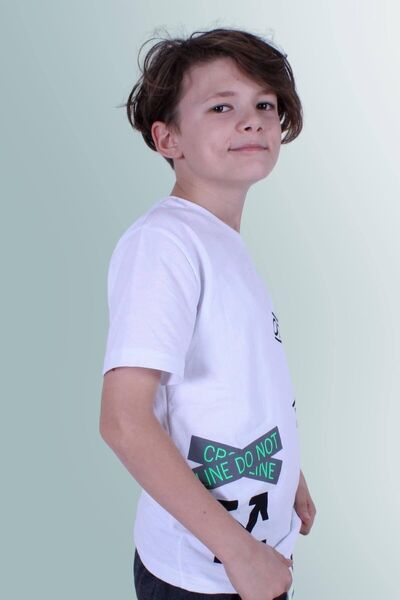 PANİO KİDS Tricou alb pentru băiat cu decolteu rotund cu imprimeu X