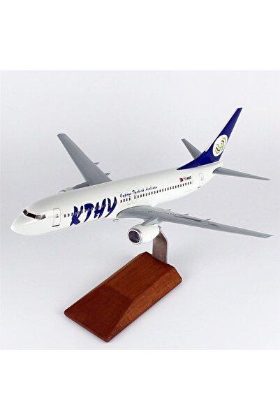 Hobbytime THY060 1/100 Ölçek, Kıbrıs KTHY B737-800 Yolcu Uçağı, Sergilemeye Hazır Ahşap Standlı Model