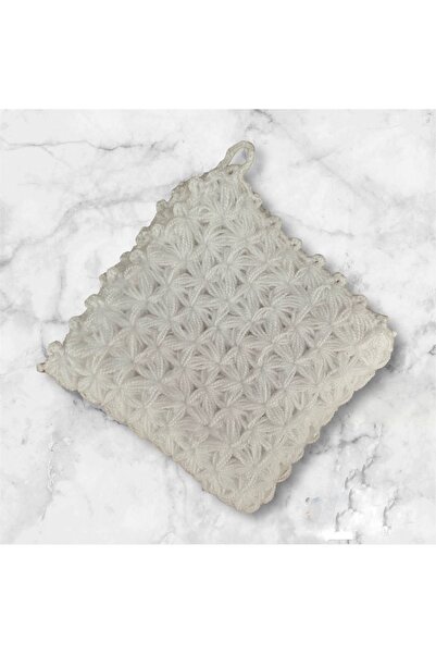 Pafuli نموذج نجمة محبوكة يدويًا من ألياف الحمام المربعة باللون الأبيض