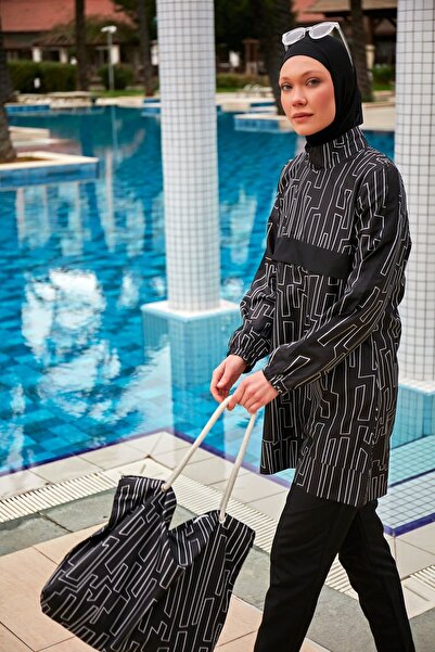 Riva Mera Model R2406 Costum de baie hijab cu model complet acoperit