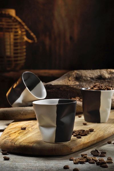 Kütahya Porselen Set de cafea Crash pentru 3 persoane - negru crem