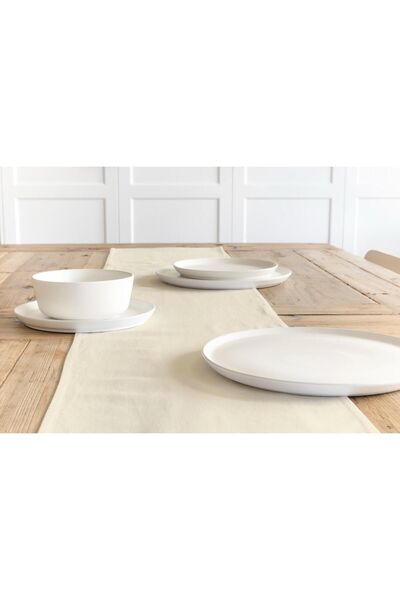 Maxxdeco 45x150cm Decorative Polyester Runner for Tableways - Convenient and Flashy Cream