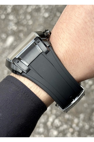 Fiesta Green Steel Case Men Wristwatch