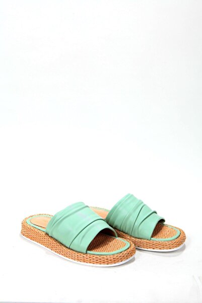 Elisse Shoes Γυναικείες παντόφλες βιζόν με ψάθινη λεπτομέρεια