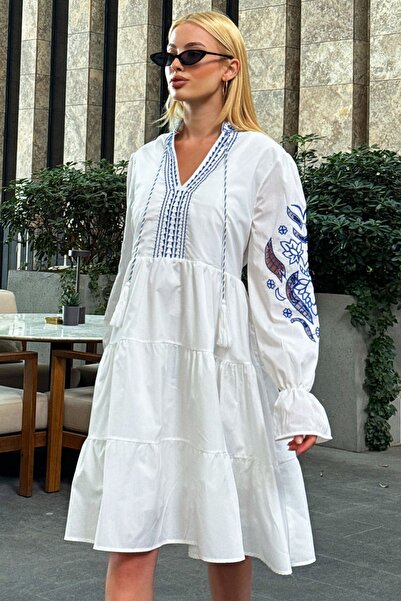 VAGGON فستان نسائي من Ecru بياقة مطرزة ومبطن ومطرز Prm0994