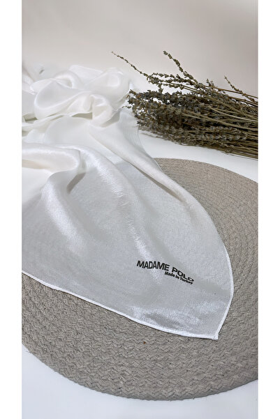 Onur Γυαλιστερό Jan Jan με ύφασμα - Τετράγωνο κασκόλ 90x90 cm, Προϊόν για το κατάστημα γάμου