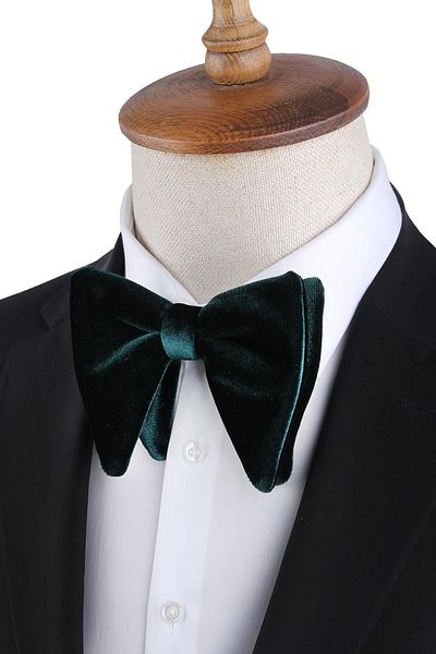 Kravatkolik Green Large Velvet Bow Tie P1695