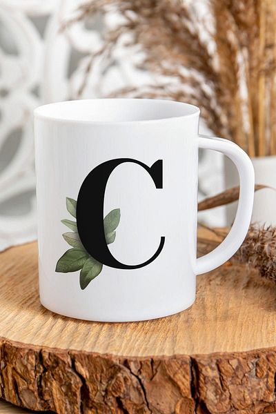 Kravatkolik Letter C Initial Printed Mug