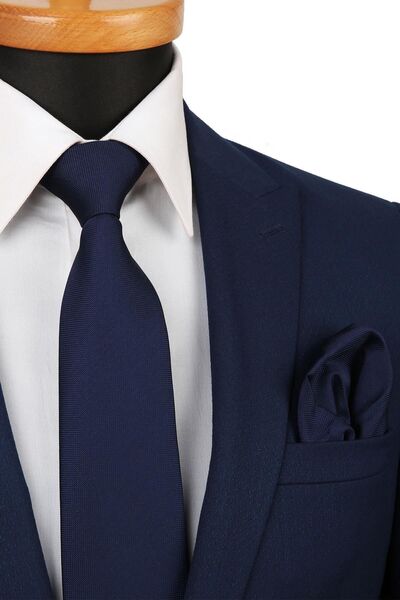 La Pescara Класическа вратовръзка с тъмносин мотив от точки Kk4157