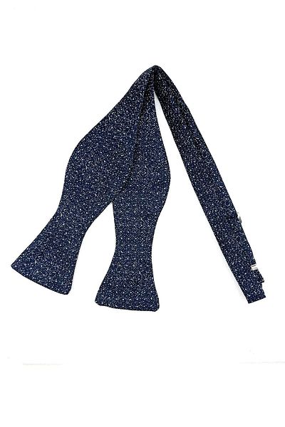 Kravatkolik Navy Blue Sand Pattern Light Bow Tie AP165