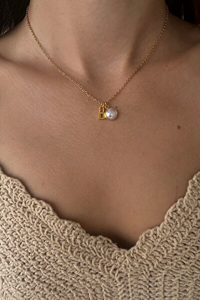 Okko Store Mini Kilit ve İnci Detaylı Çelik Kolye