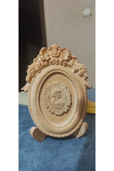 elyessa Minimal tablo