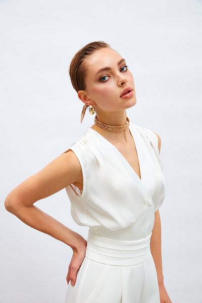 Sateen Bluză scurtă din satin cu două piept - Ecru