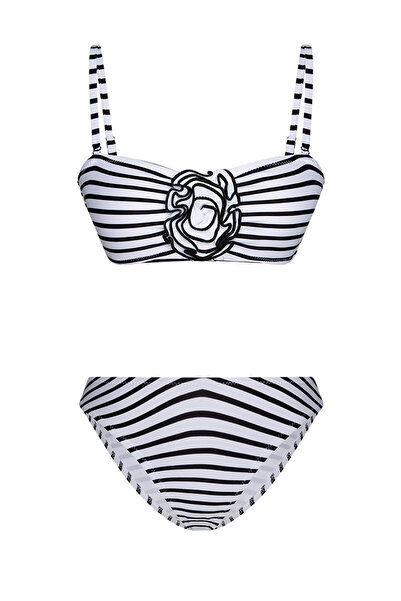 Bonesta Siyah Beyaz Çizgili Gül Detaylı Bikini Takımı