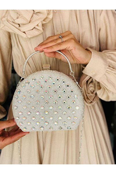 Çanta Trend Середня сумочка з кристалами у формі діамантів на ланцюжку