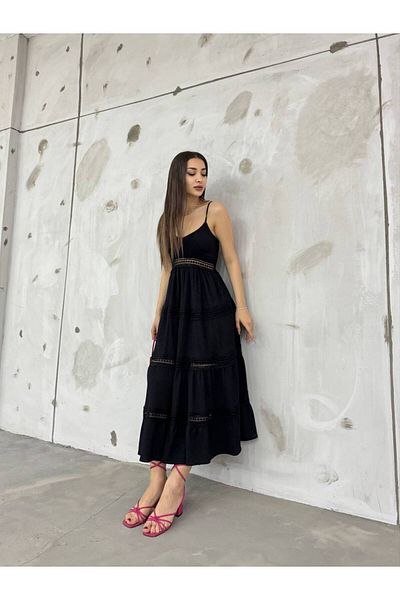 Fav Style Rochie neagră cu bretele midi - cu dantelă, decolteu în V, căptușită pe jumătate