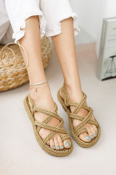 meyra'nın ayakkabıları Sandale Rope Aur