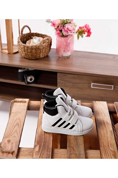 RUNSTEP Çocuk Cırtlı Bot 4 Bant Beyaz Siyah Bot