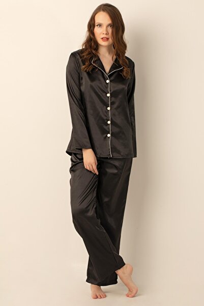 Doremi Long-Sleeve Satin Pajama Set