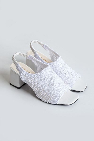 İnan Ayakkabı Women's White Lace Detailed Heeled Shoes 6 Cm Heel