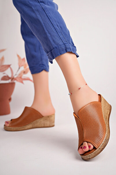 Akgün Terlik Genuine Leather Tan Padding - Soft Sole Comfortable Women's Slippers