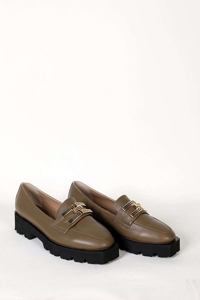 Elisse Shoes حذاء نسائي بإبزيم من جلد المنك الطبيعي