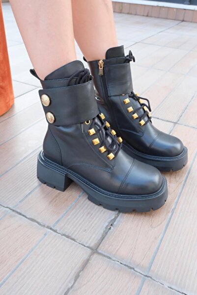 FOLLİNİ Γυναικείες μαύρες μπότες από γνήσιο δέρμα με λεπτομέρεια αξεσουάρ