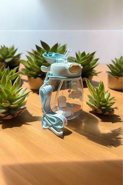 YDGR 600ml Capacity - Cute, School Water Bottle with Silicone Straw and Lockable Lid