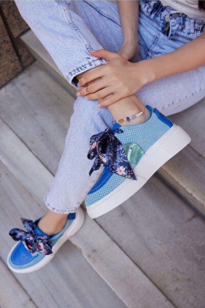 FOLLİNİ Kadın Mavi Hakiki Deri Kurdele Detaylı Sneaker