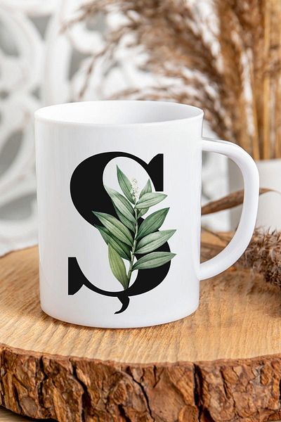 Kravatkolik Letter S Initial Printed Mug