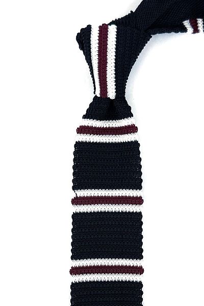 Kravatkolik Black - Claret Red Striped Knitted Tie GRIPE 8375