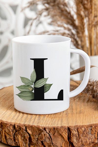 Kravatkolik L Letter Initial Printed Mug