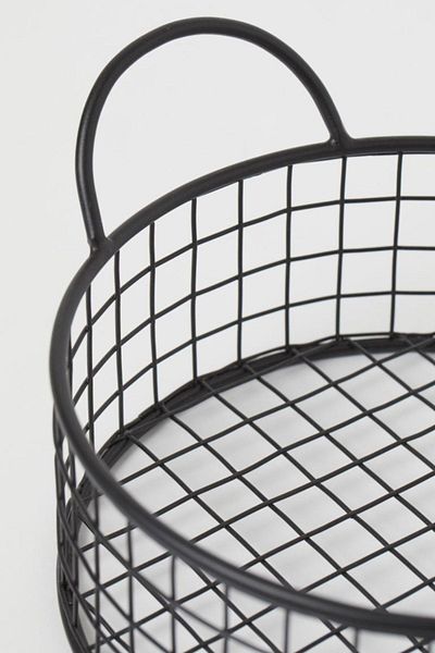 GO DEKOR Cute Round Metal Bread Basket - Multi-Purpose, Black