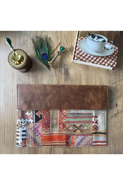 Lady Peony Hakiki Deri Taba Kilim Desenli 13 inç Macbook Kılıfı