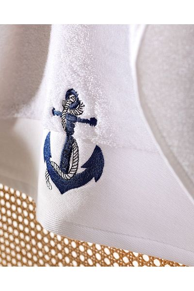 Madame Coco White Lory Bath Towel - Yacht Collection