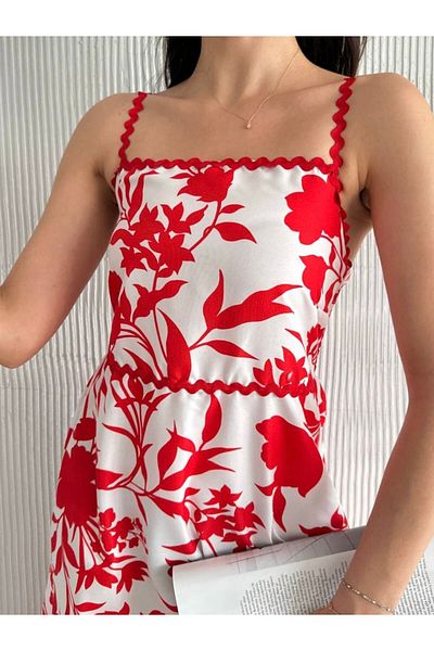 oshebu Midi Strap Dress