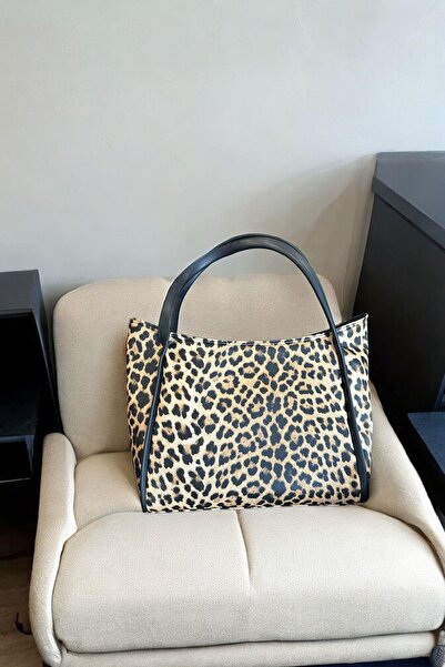 BAHELS Μαύρη τσάντα ώμου με λεοπάρ μοτίβο - με λουράκι