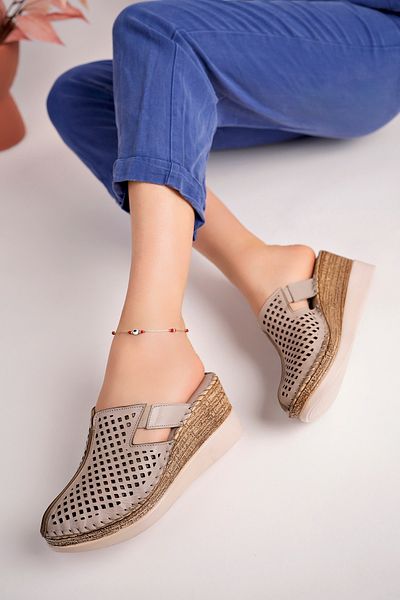 Akgün Terlik Genuine Leather Stone Filling - Soft Sole Women's Heeled Slippers
