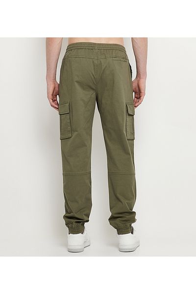 Aeropostale Men's Green Plain Cargos Pants