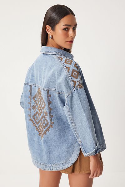 Happiness İstanbul Mittelblaue Gabardinejacke für Damen mit ethnischer Stickerei - RV00142