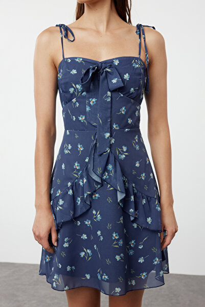 Trendyol Collection Námořnická modrá šifonové minišaty s květinovým vzorem A-line - TWOSS24EL00791