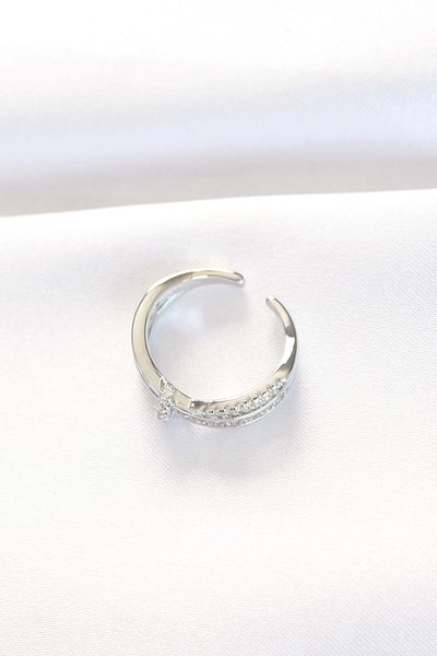 Moka Shopin Silver Colored Zircon Stone Adjustable Curved Model Ring