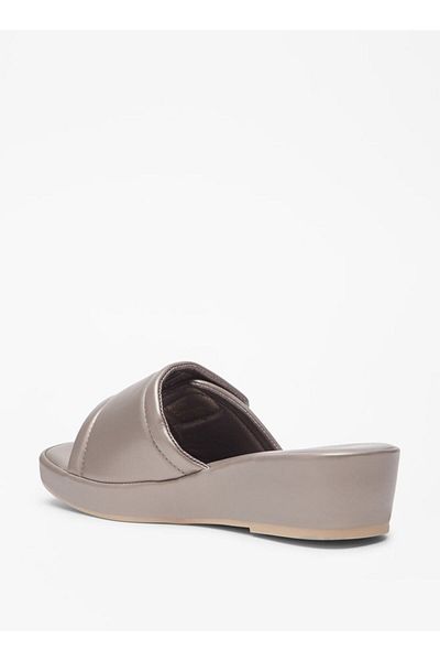Flora Bella by Shoexpress Solid Slip-On Flatform Heels Sandals