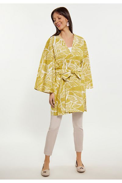 USHA Kimonos & Kaftans