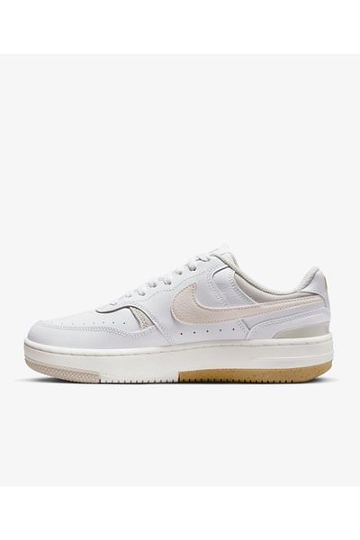 Nike Gamma Force Women's White Sports Shoes