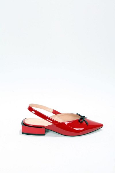 Elisse Shoes Дамски червени лачени обувки с катарама