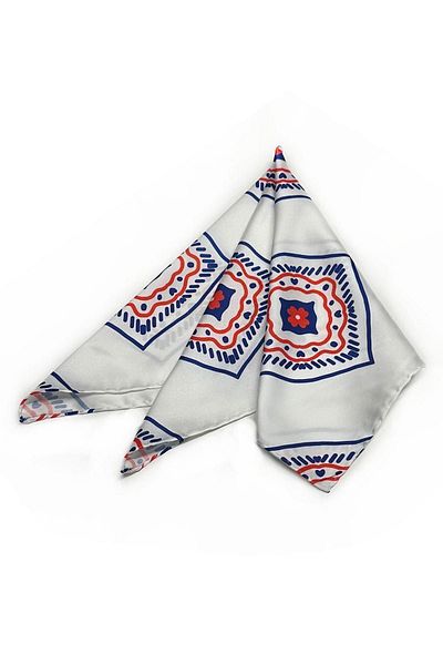 La Pescara White Motif Pattern Scarf Bandana 55-55 cm KDNF09