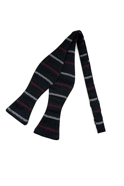 Kravatkolik Black Line Pattern Light Bow Tie AP138